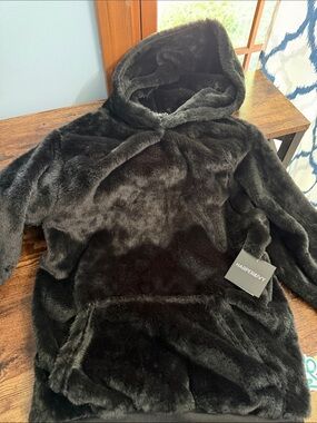 Harper Black Plush Hooded Puffer Jacket for Kids